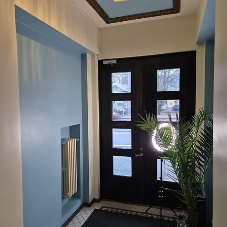 Mini Penthhouse-cozy Luxury In Old Town Apartment