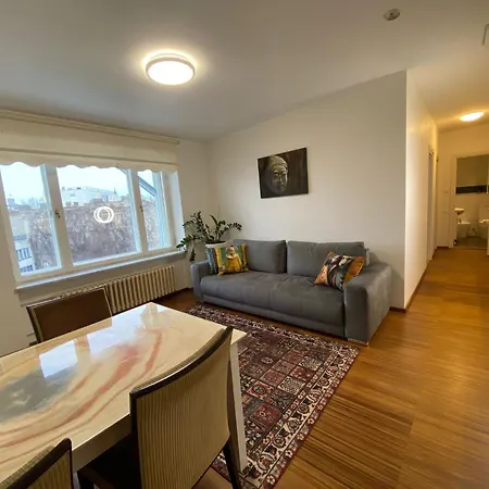 Mini Penthhouse-cozy Luxury In Old Town Apartment Tallinn