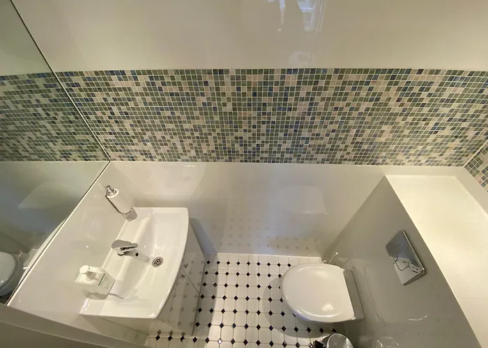 Mini Penthhouse-cozy Luxury In Old Town 아파트